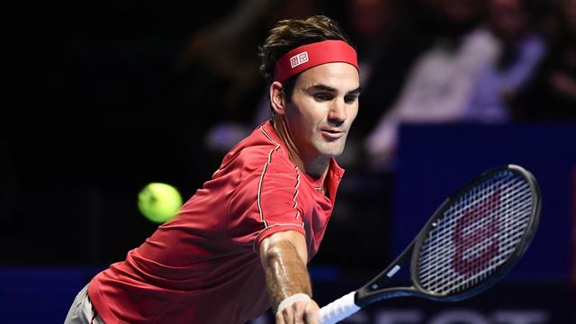 Une course de sprinteur et un poignet enchanteur : Federer, mode magicien enclenché Une course de sprinteur et un poignet enchanteur : Federer, mode magicien enclenché