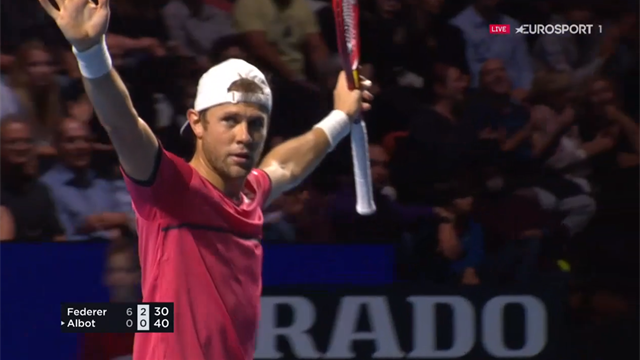 Albot a célébré son premier jeu comme s'il avait battu Federer Albot a célébré son premier jeu comme s'il avait battu Federer
