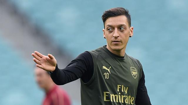 Özil nach Manchester? Legende fordert: "United könnte ihn brauchen!"