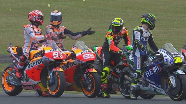 MotoGP | Marquez en Lorenzo krijgen het met elkaar aan de stok MotoGP | Marquez en Lorenzo krijgen het met elkaar aan de stok