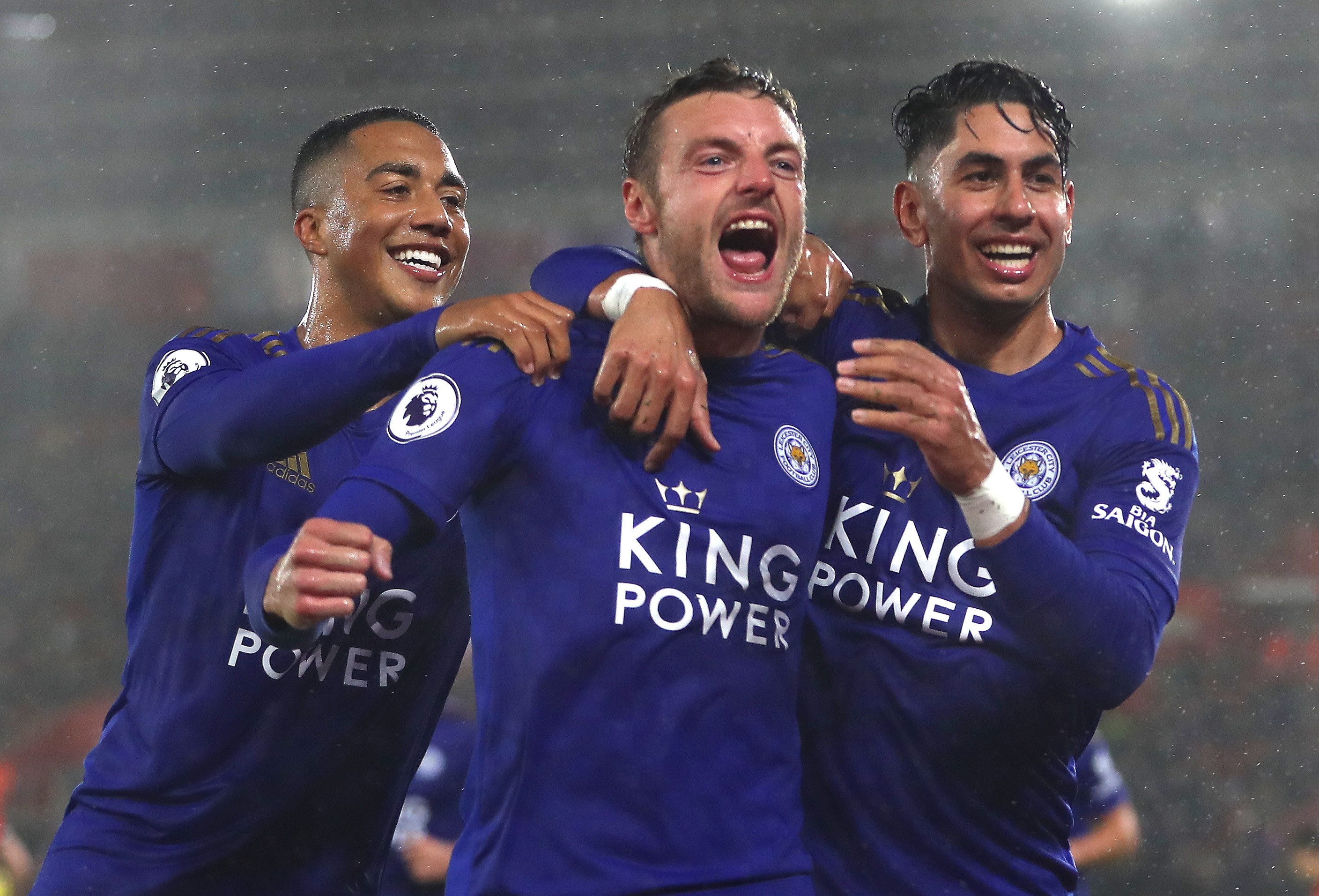 Youri Tielemans, Jamie Vardy ve Ayoze Perez, Southampton-Leicester