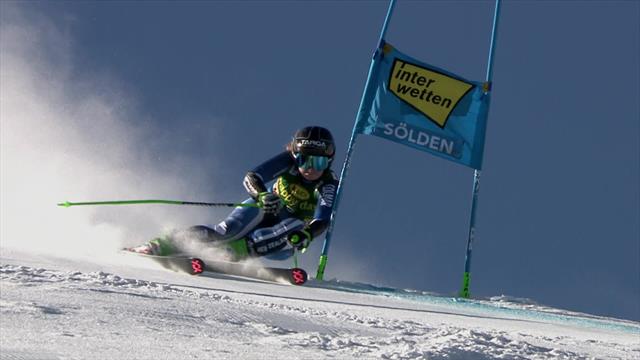 17-year-old Alice Robinson goes toe to toe with Shiffrin in first run 17-year-old Alice Robinson goes toe to toe with Shiffrin in first run