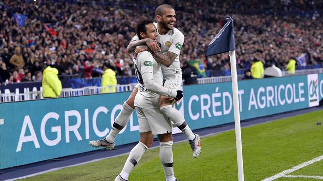 Dani Alves, despre Neymar: "Are sensibilitatea unui copil"