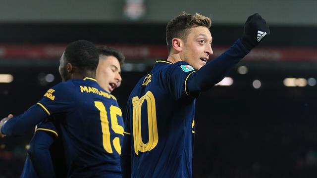 Özil zaubert wie in alten Zeiten - und zwingt Emery zum Umdenken