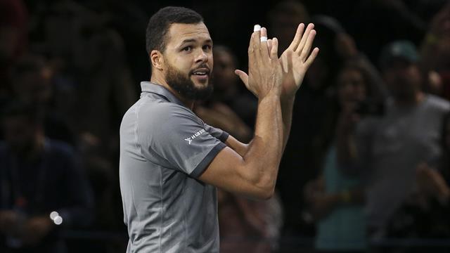 A la bagarre, Tsonga retrouve les quarts