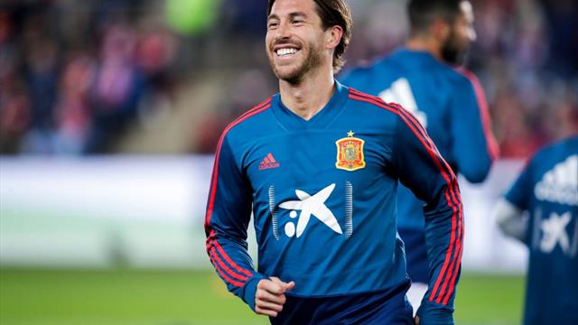 Sergio Ramos: "Con mi primer sueldo le compré una cocina y una bañera a mi abuela" Sergio Ramos: "Con mi primer sueldo le compré una cocina y una bañera a mi abuela"