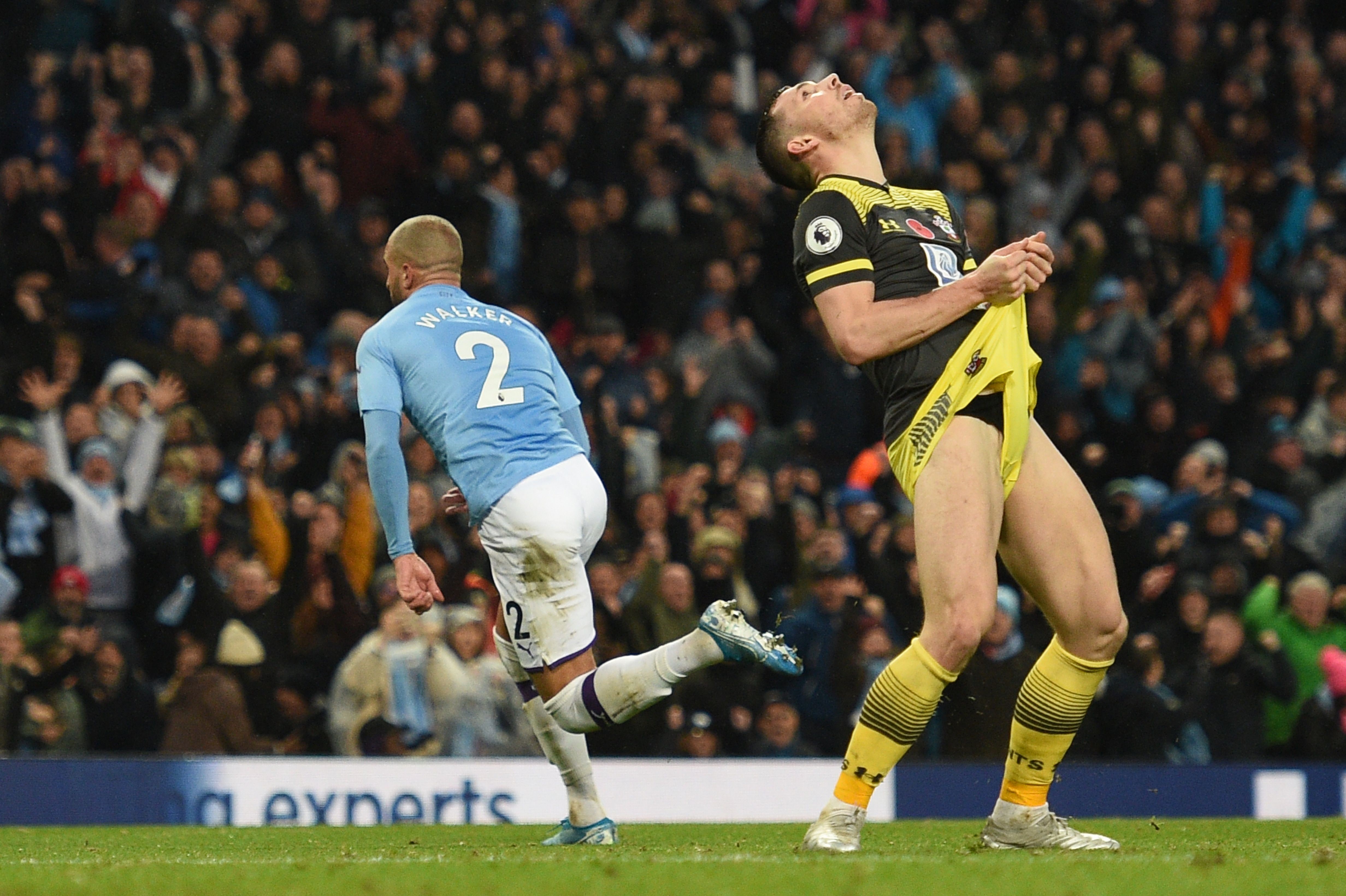 Kyle Walker (Manchester City) - Pierre-Emile Hojbjerg (Southampton)