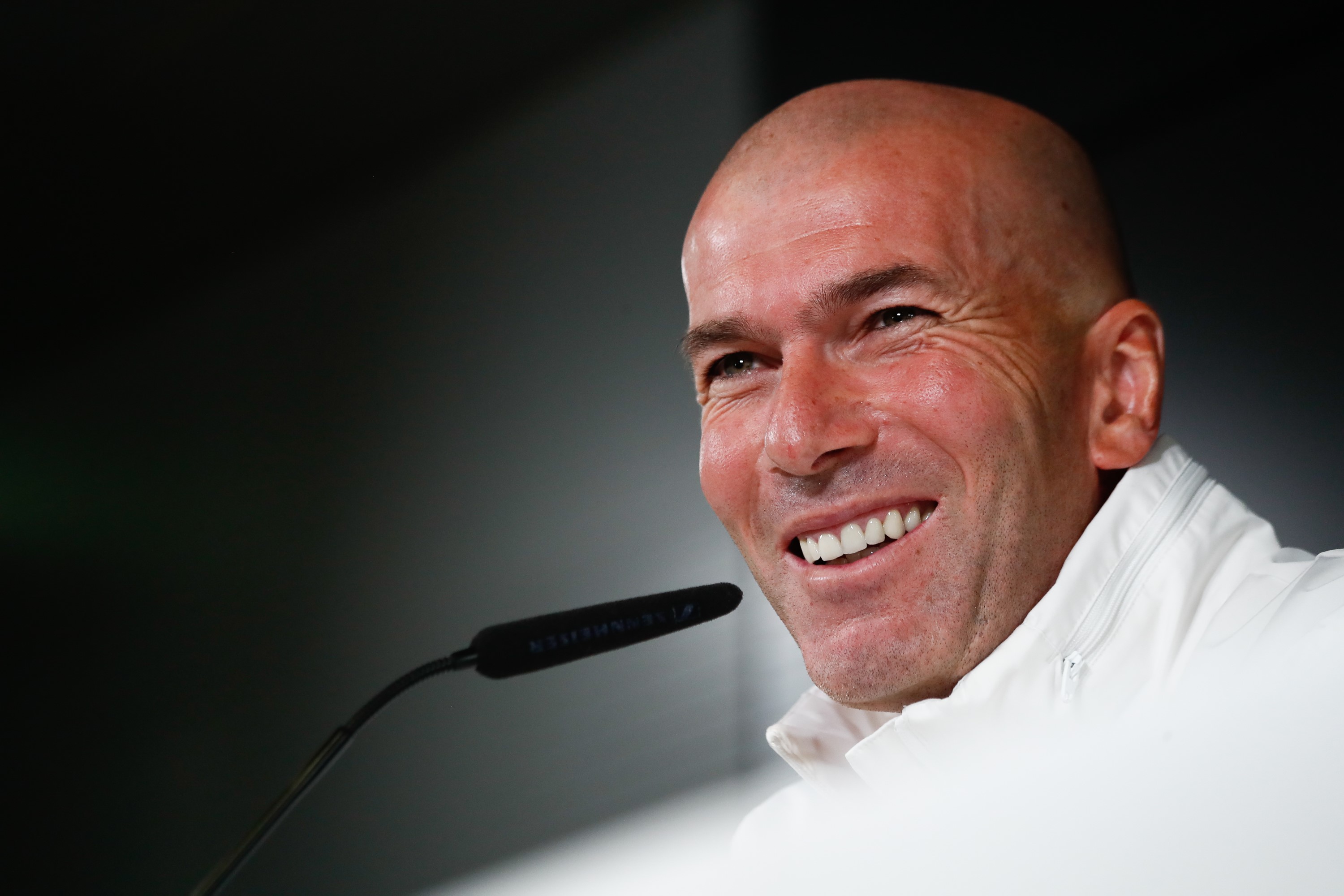 Zinedine Zidane este antrenorul lui Real Madrid din 2016