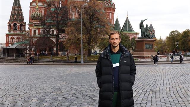 Медведев – о Циципасе: «Я русский и не позволю никому говорить про меня гадости»