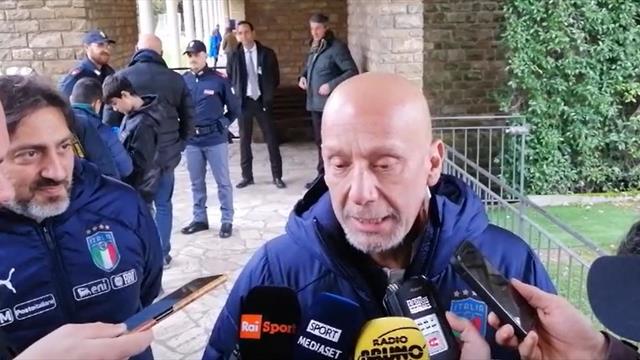 Vialli nuovo capo delegazione: "Un onore essere in Nazionale. Con Mancini ci teniamo giovani" Vialli nuovo capo delegazione: "Un onore essere in Nazionale. Con Mancini ci teniamo giovani"