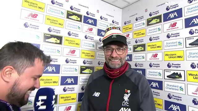Eurosport Romania give Jurgen Klopp a traditional ‘clop’ hat! Eurosport Romania give Jurgen Klopp a traditional ‘clop’ hat!