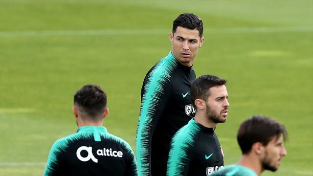 Cristiano Ronaldo répond sur le terrain - Euro 2020 Cristiano Ronaldo répond sur le terrain - Euro 2020