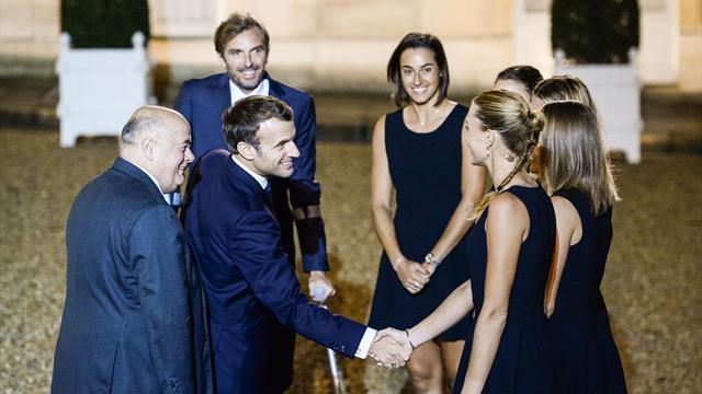 Les Bleues reçues à l'Élysée