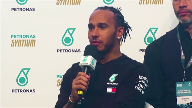 Hamilton: "Battere il record di titoli di Schumacher? Voglio correre ancora diversi anni..." Hamilton: "Battere il record di titoli di Schumacher? Voglio correre ancora diversi anni..."