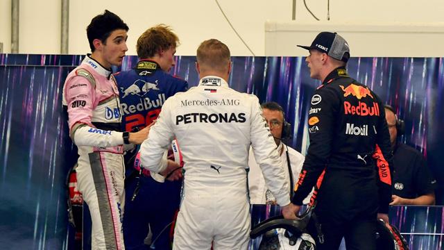 "Godasse de plomb" maudit, Montoya fauché, Verstappen furax : Le top des imprévus du GP Brésil "Godasse de plomb" maudit, Montoya fauché, Verstappen furax : Le top des imprévus du GP Brésil
