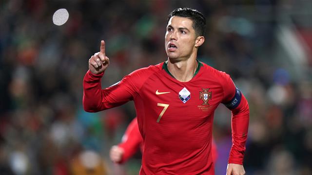 Cristiano Ronaldo straripante: tripletta nel 6-0 del Portogallo sulla Lituania