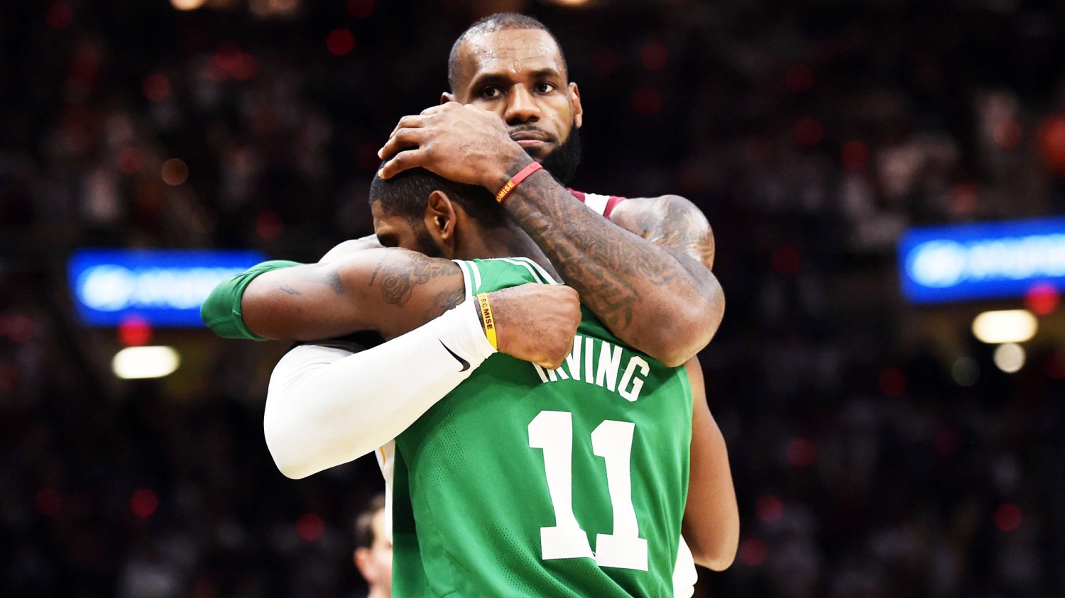 Kyrie Irving ve LeBron James