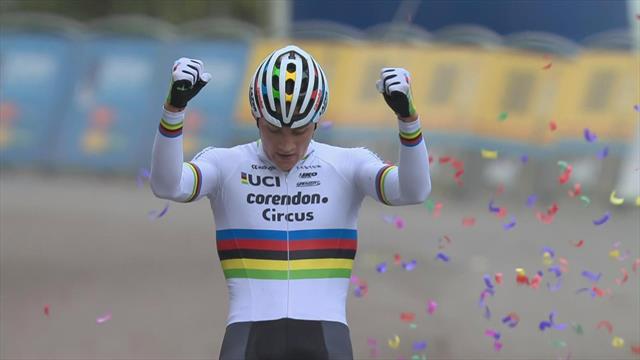 Superprestigio de Hamme: Vídeo resumen del triunfo de Van der Poel Superprestigio de Hamme: Vídeo resumen del triunfo de Van der Poel