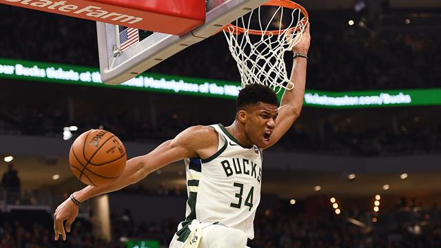 Antetokounmpo frappe fort : 50 points contre le Jazz !