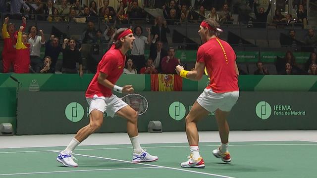 How did he do that? Nadal wows with ridiculous shot down the line How did he do that? Nadal wows with ridiculous shot down the line
