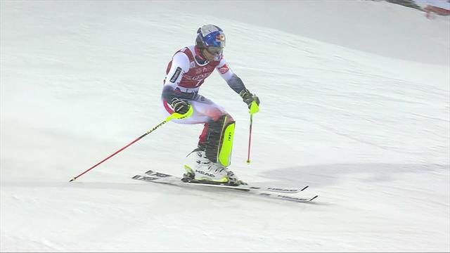 Hésitant et pas dans le rythme, Pinturault s'est raté comme jamais : sa première manche en vidéo Hésitant et pas dans le rythme, Pinturault s'est raté comme jamais : sa première manche en vidéo