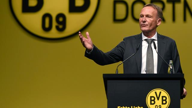 "Il ne faut pas exagérer" la crise sanitaire : le patron de Dortmund choque l'Allemagne