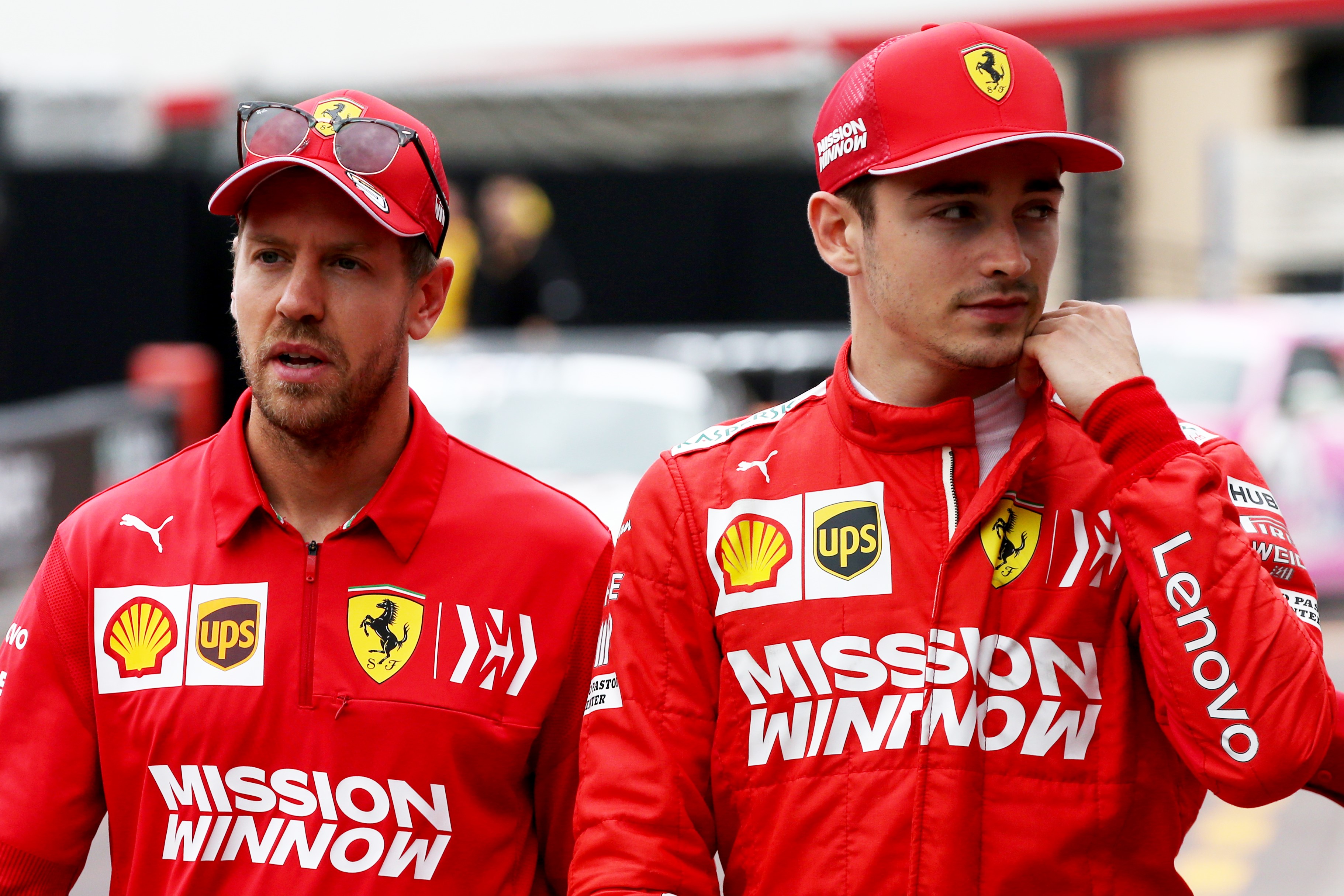 Sebastian Vettel und Charles Leclerc