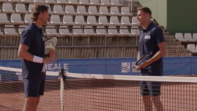 Desternillante: Así entrena Joaquín con Juan Carlos Ferrero... ¡para ganar a Bartra y Ferrer!