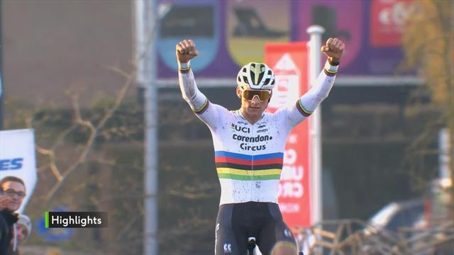 Stufen, Schlamm, Seriensieger: Van der Poel auch im Urban Cross von Kortrijk vorn Stufen, Schlamm, Seriensieger: Van der Poel auch im Urban Cross von Kortrijk vorn