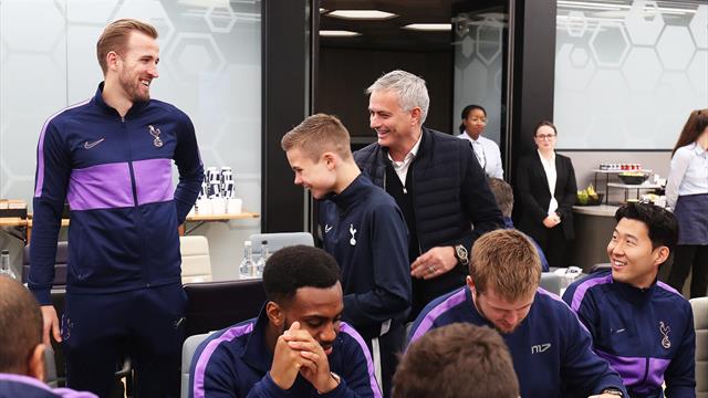 Mourinho invita a comer al recogepelotas que le salvó el partido de Champions