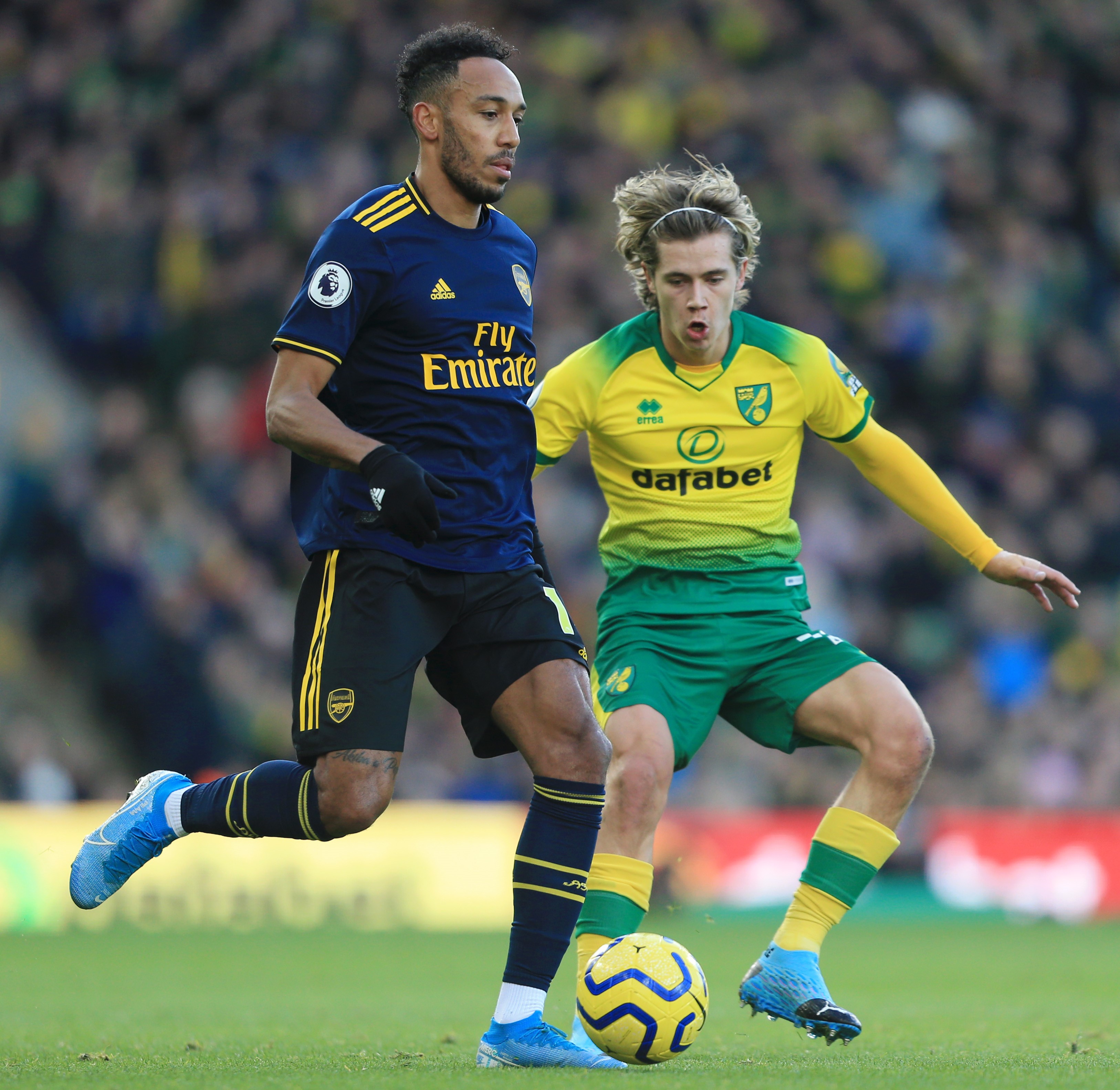 Pierre-Emerick Aubameyang (FC Arsenal) - Todd Cantwell (Norwich City)