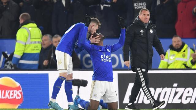 Leicester solide dauphin, United en eaux troubles