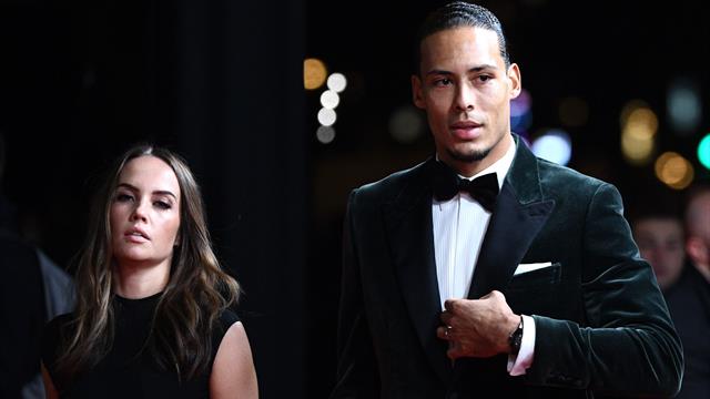 "Messi a réussi une année remarquable mais… Van Dijk aurait fait un formidable Ballon d'Or" "Messi a réussi une année remarquable mais… Van Dijk aurait fait un formidable Ballon d'Or"