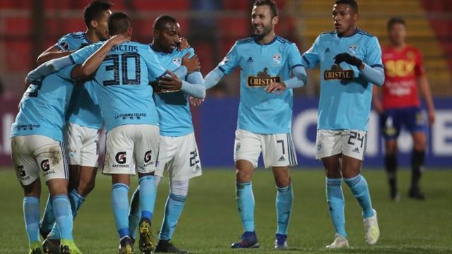 Cristal y Alianza definen al finalista en una jornada de luto en el fútbol peruano