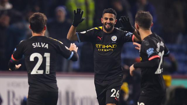 Manchester City ne lâche pas