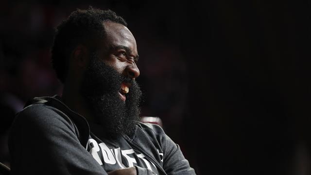 La giocata della notte: ball handling, rincorsa e sbam, Harden fa la voce grossa