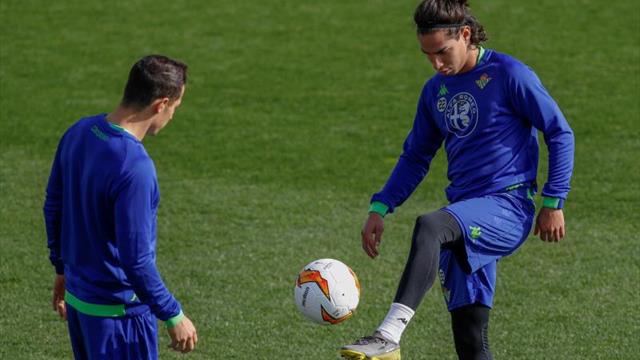Andrés Guardado y Diego Lainez, los dos polos