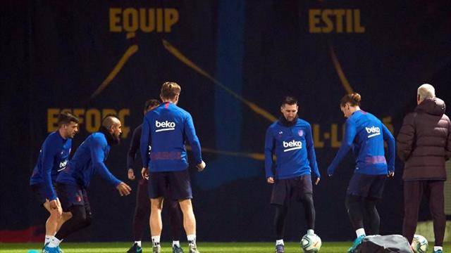 Ter Stegen, Arthur, Lenglet, Griezmann y de Jong, ausentes en la sesión