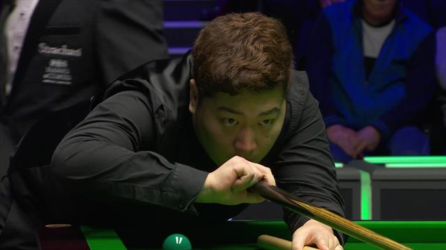 Yan Bingtao opens up five frame-lead over Neil Robertson Yan Bingtao opens up five frame-lead over Neil Robertson