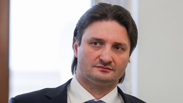 «От долгой работы с зверьми люди сами в них превращаются». Реакция интернета на слова Запашного