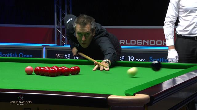 Scottish Open: ¡Se pasó de fuerza y la sacó de la mesa! Horrible tiro ante O'Sullivan Scottish Open: ¡Se pasó de fuerza y la sacó de la mesa! Horrible tiro ante O'Sullivan