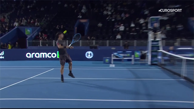 Che show tra Fognini e Monfils alla Diriyah Tennis Cup: tweener, sorrisi e... colpi di testa! Che show tra Fognini e Monfils alla Diriyah Tennis Cup: tweener, sorrisi e... colpi di testa!