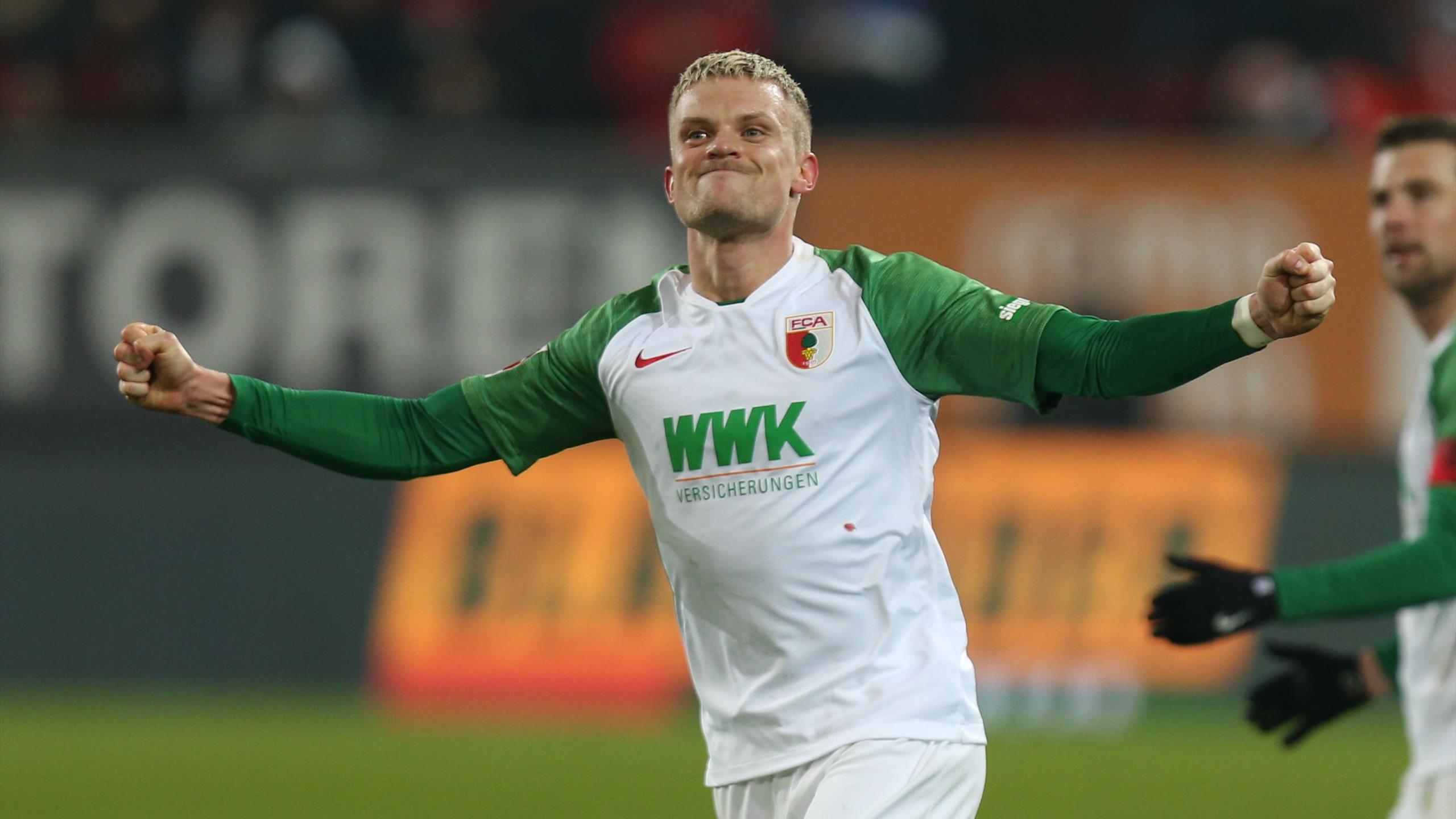 Philipp Max Das Gesicht des Augsburger Aufschwungs Eurosport
