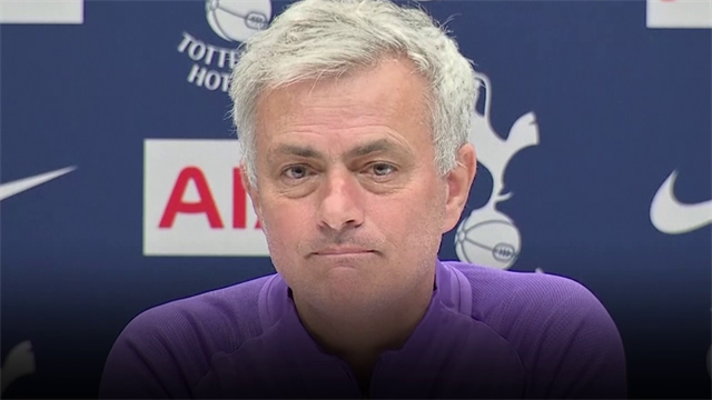 Mourinho: "Eriksen col Norwich è convocato e giocherà" Mourinho: "Eriksen col Norwich è convocato e giocherà"