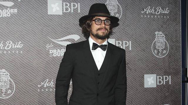 Osvaldo cambia idea e chiude con il rock: torna a giocare, firmerà con il Banfield