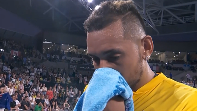 Kyrgios breaks down in tears over bushfire tragedy Kyrgios breaks down in tears over bushfire tragedy