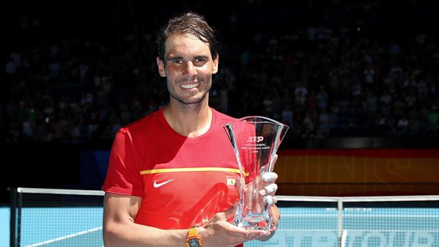 Nadal bromea con igualar a Federer en trofeos de deportividad: "Igual puedo jugar hasta los 50"
