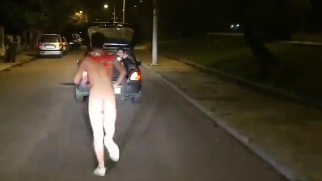 Verrückter Wetteinsatz: Fan rennt wegen Weigl nackt durch Lissabon
