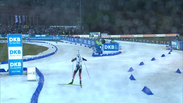 'He's gone the wrong way!' - Tarjei Boe goes straight out of the range 'He's gone the wrong way!' - Tarjei Boe goes straight out of the range