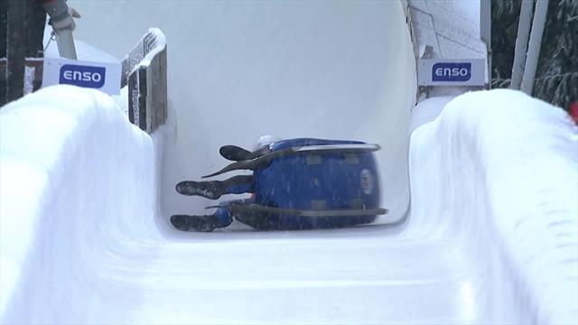 Sbagliano la curva, ad Altenberg Siscanu e Oprea si ribaltano Sbagliano la curva, ad Altenberg Siscanu e Oprea si ribaltano